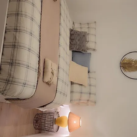 Maison Spacieuse ベッド・アンド・ブレックファスト *
